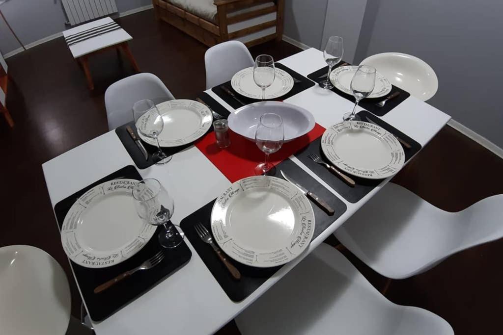 Apartmán Departamento En El Centro De Bariloche Tb Exteriér fotografie